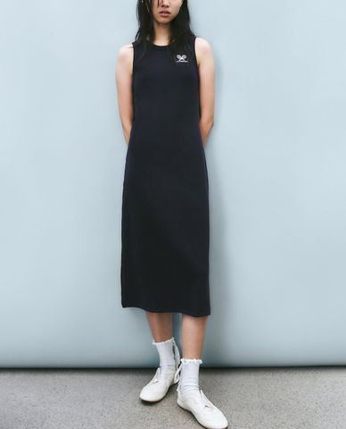 URBAN REVIVO - Đầm sát nách midi cổ tròn thời trang