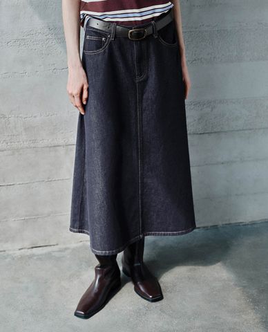 URBAN REVIVO - Váy denim midi phối thắt lưng