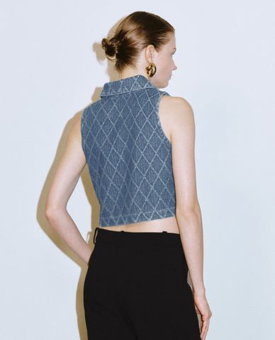 URBAN REVIVO - Áo sát nách nữ phom croptop