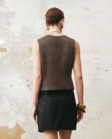 URBAN REVIVO - Áo khoác gilet nữ cổ V hiện đại