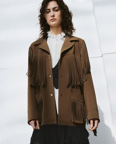 URBAN REVIVO - Áo khoác blazer nữ phối tua rua hiện đại