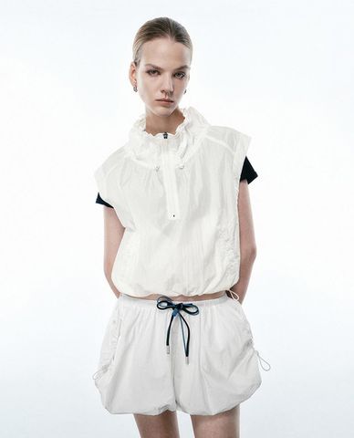 URBAN REVIVO - Áo khoác gió nữ tay ngắn thời trang