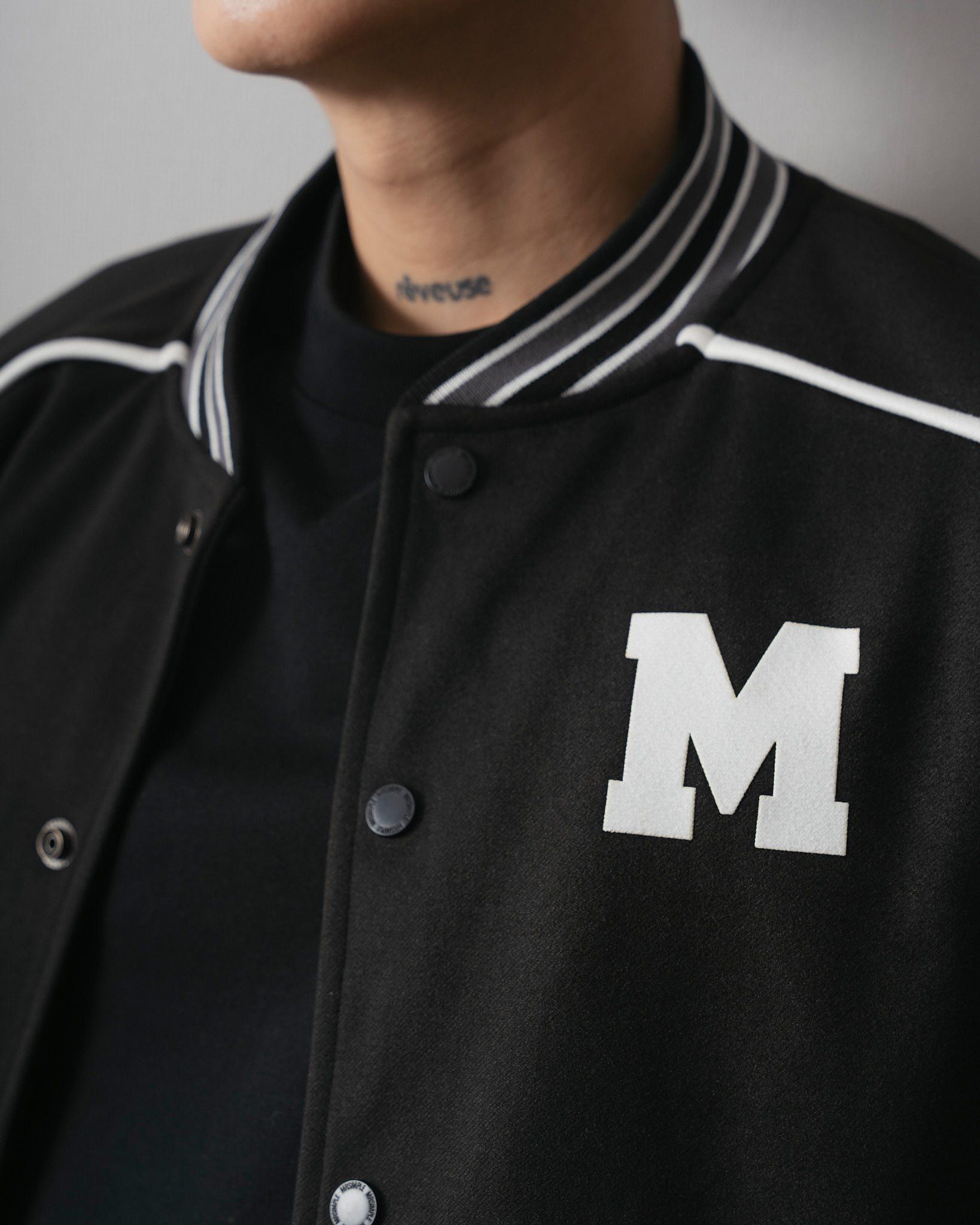 ÁO KHOÁC VARSITY NỈ