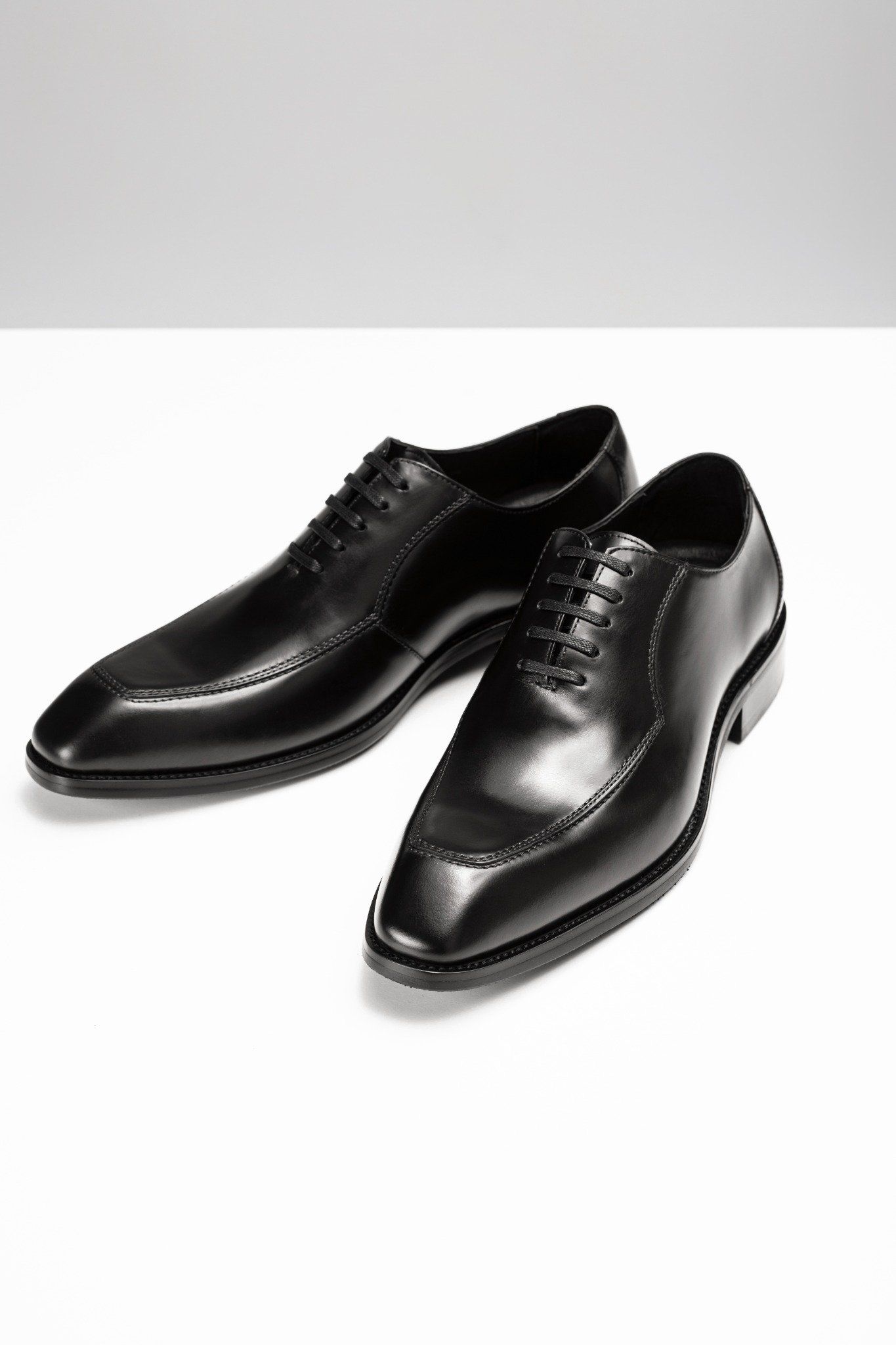 GIÀY OXFORD CÓ VIỀN