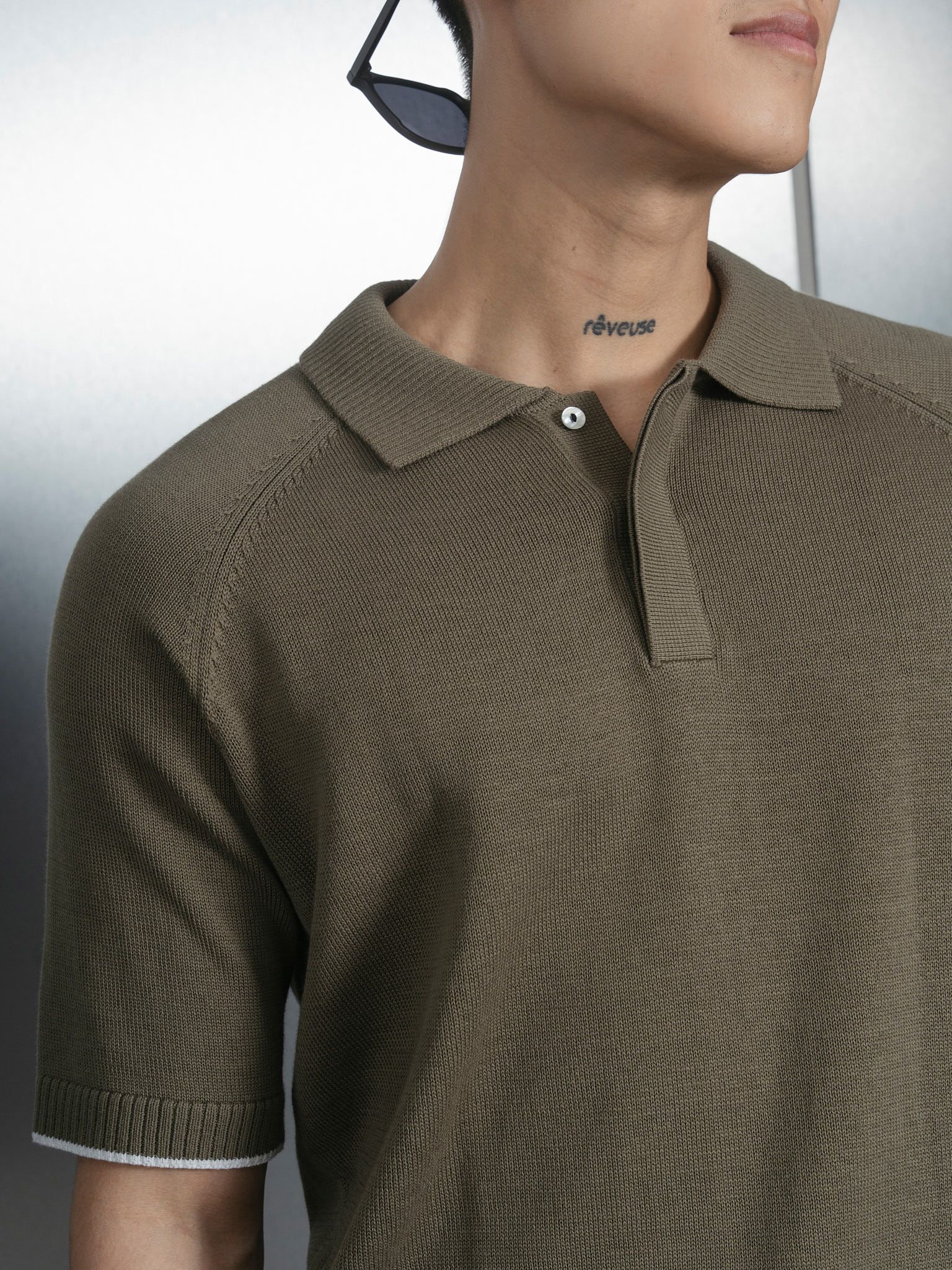 ÁO THUN CÓ CỔ DỆT KIM RAGLAN PHỐI LINE