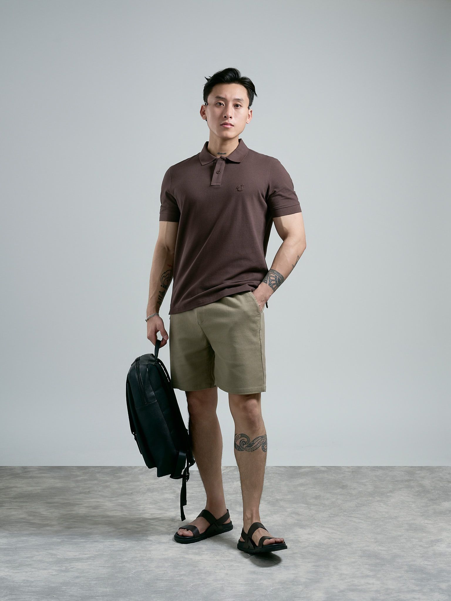 Áo thun có cổ