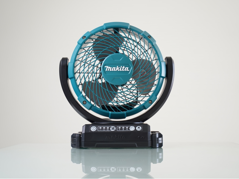Máy Quạt Dùng Pin & Điện 12V Max Makita CF101DZ