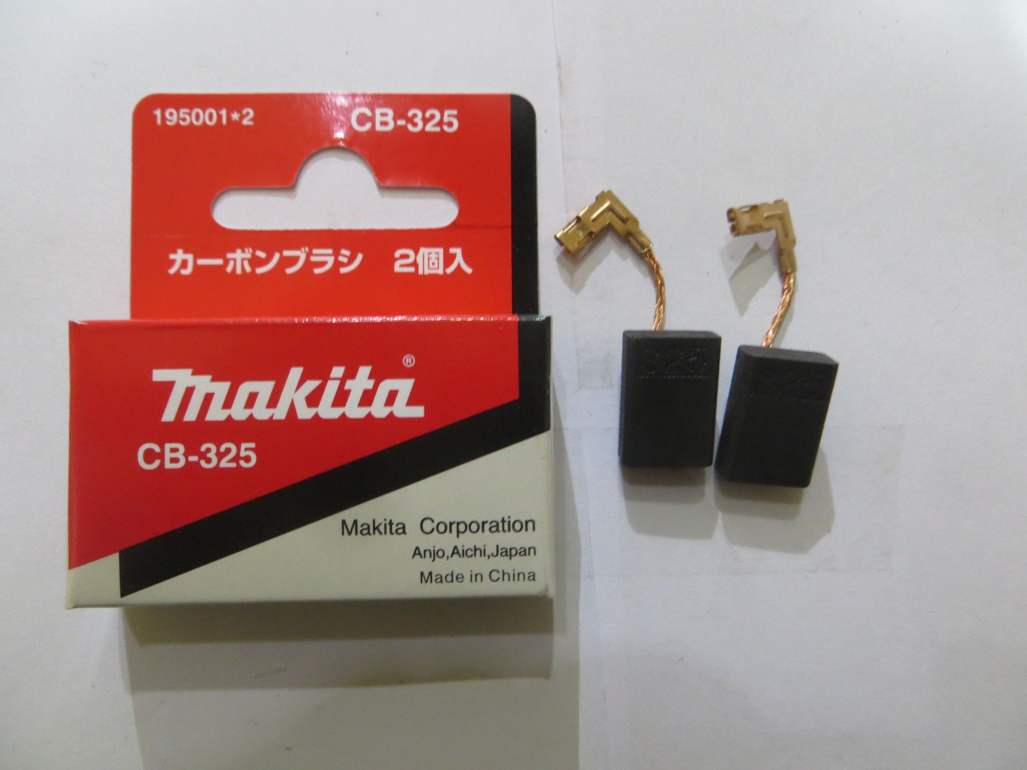 Chổi than máy mài góc Makita 9565PZ