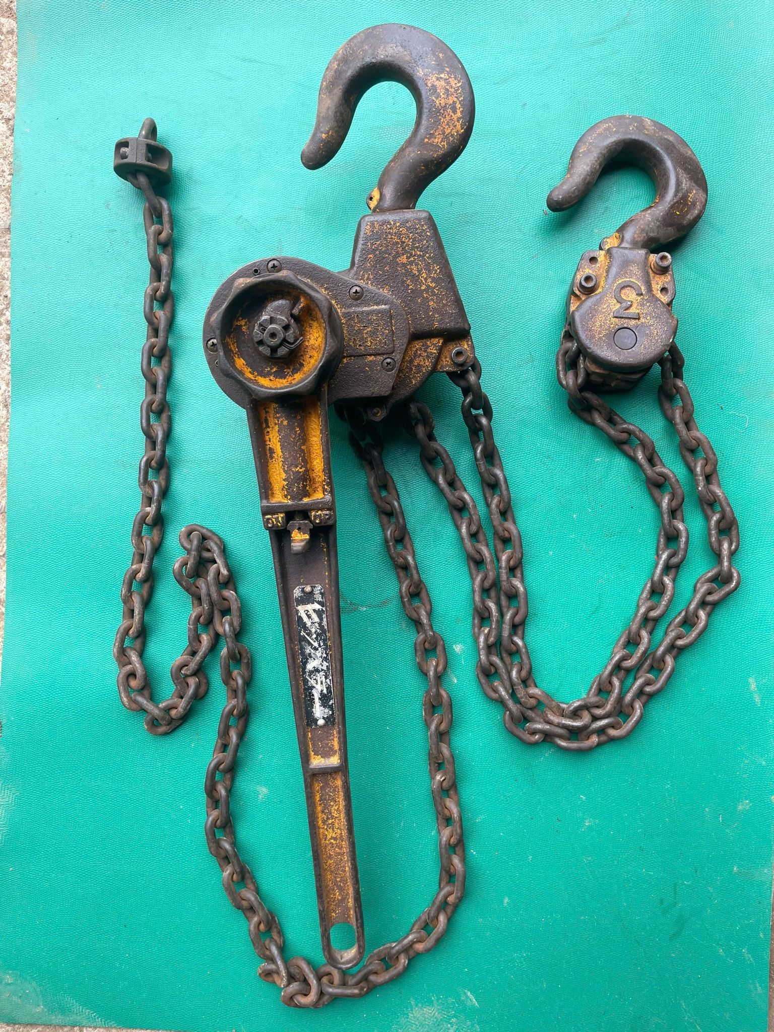 Lắc tay 3 tấn xích đôi