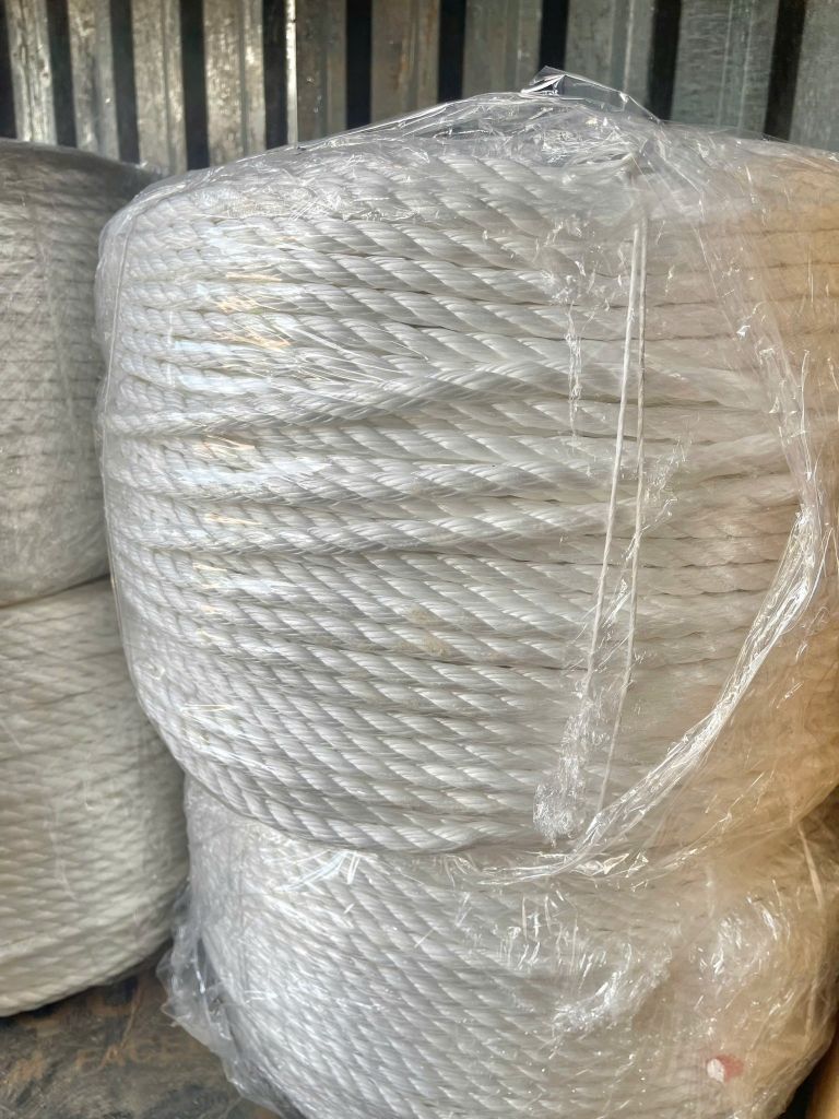 Thừng siêu nhẹ chống thấm phi 12