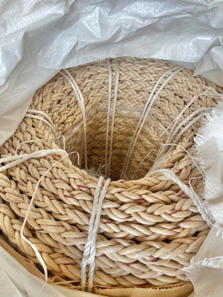 Thừng chống xoắn phi 20