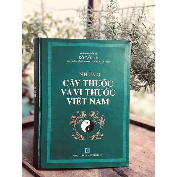 Những Cây Thuốc Và Vị Thuốc Việt Nam - TB 2022