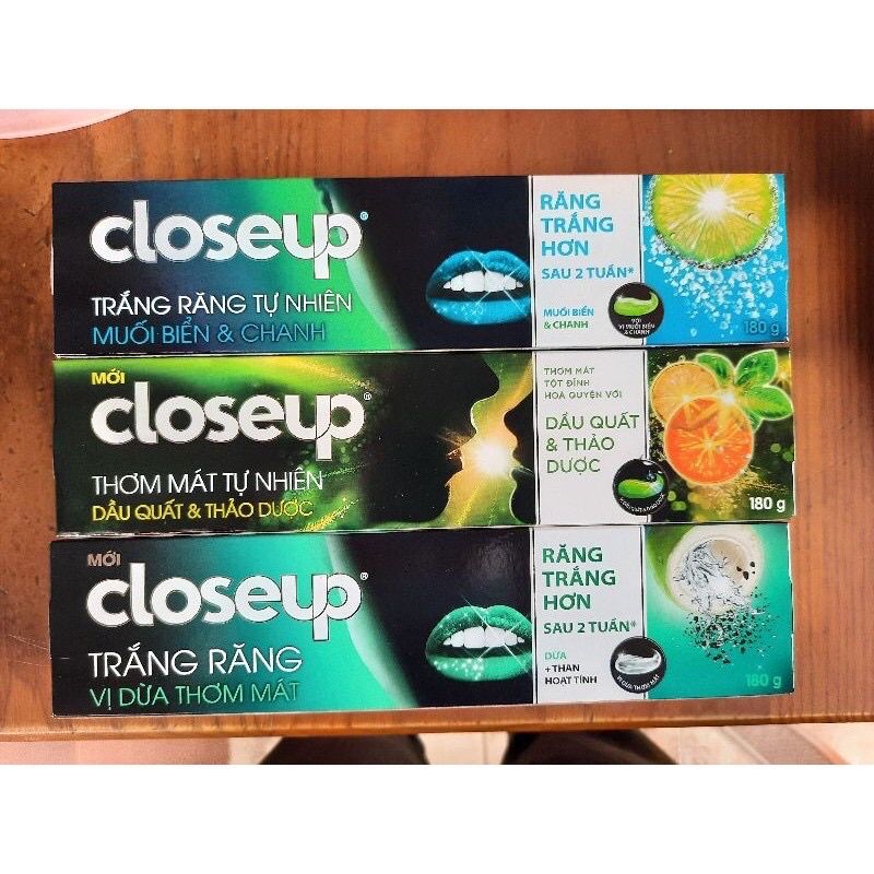 Kem đánh răng Closeup các vị 180g