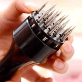 Dụng cụ làm mềm thịt (châm bì thịt)