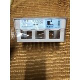 Kệ nhựa đựng đồ dán tường 5698 Việt Nhật