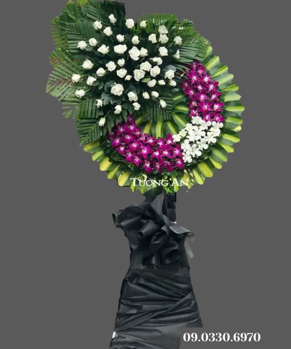 Vòng Hoa Chia Buồn - B213