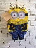 PINATA MINION + GẬY