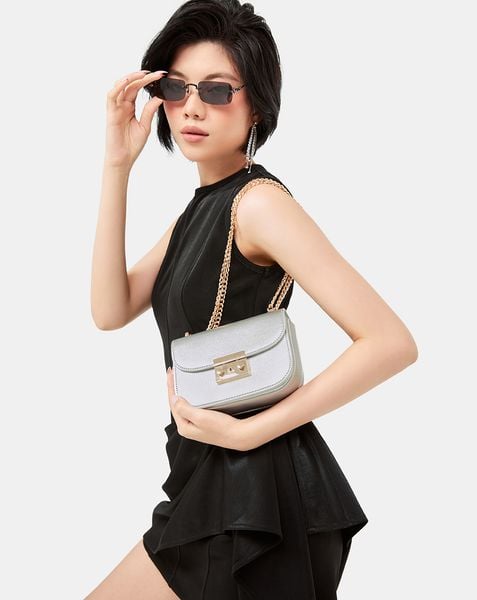 Túi Xách Nhỏ Phối Khoá Tối Giản 