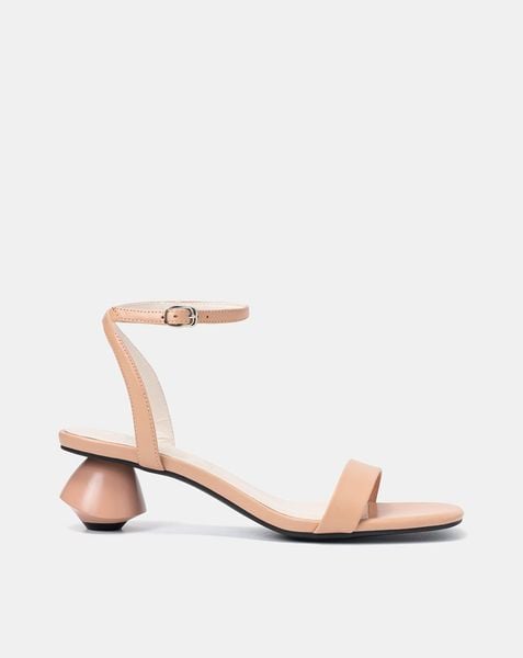 Giày Sandal Gót Cách Điệu - Outlet
