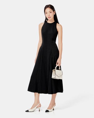  Đầm maxi cổ yếm form xòe 