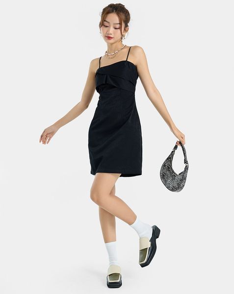 Đầm ngắn hai dây xếp ly bảng