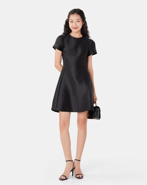 Đầm Basic Mini Tay Nẹp Phồng