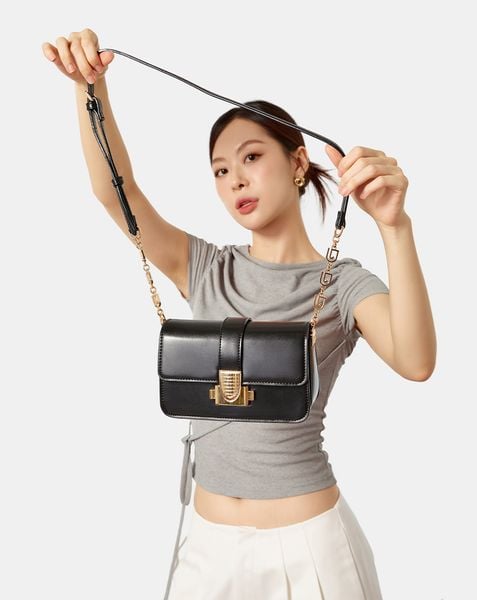  Túi Xách Nhỏ Đeo Chéo Khoá Bấm 