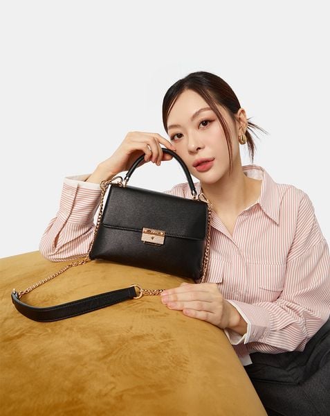  Túi Xách Nhỏ Top Handle Phối Khoá 