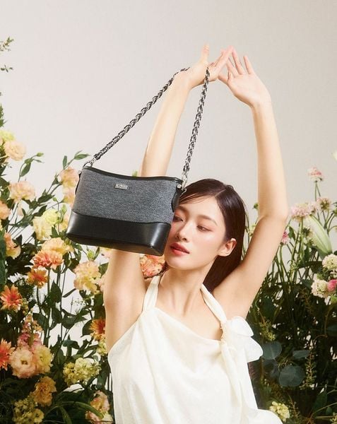  Túi Xách Nhỏ Dáng Hobo 