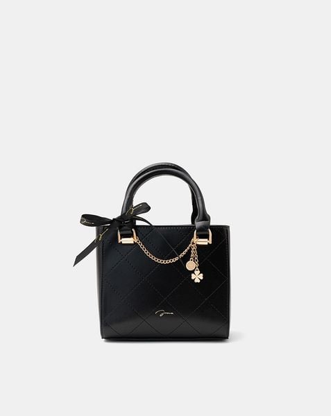 Túi Xách Nhỏ Phối Charm Trang Trí
