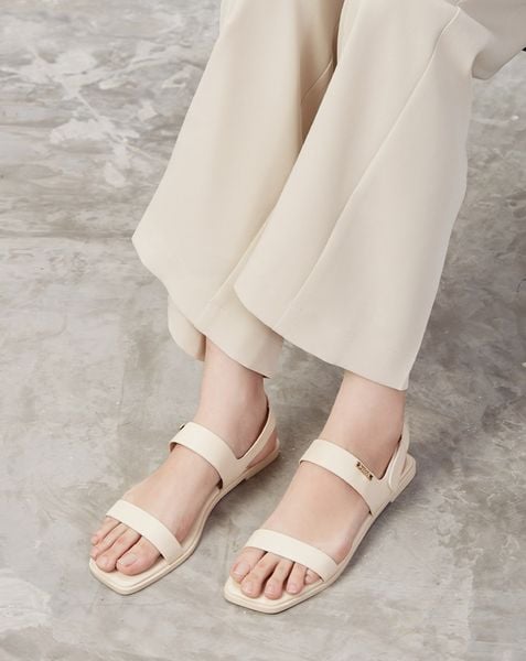  Giày Sandal Đế Bệt Quai Ngang Phối Khóa Trang Trí 