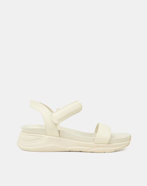  Giày Sandal Quai Phồng 