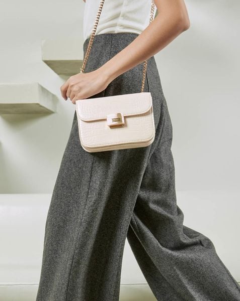  Túi Xách Nhỏ Phối Khoá Trang Trí 