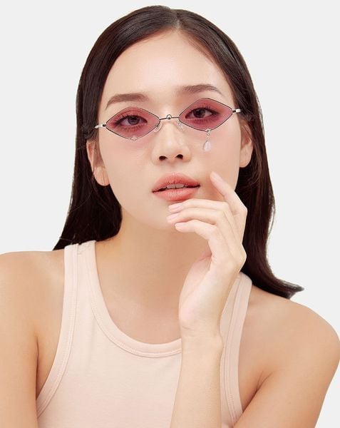  Mắt kính rhombus watery eyes 