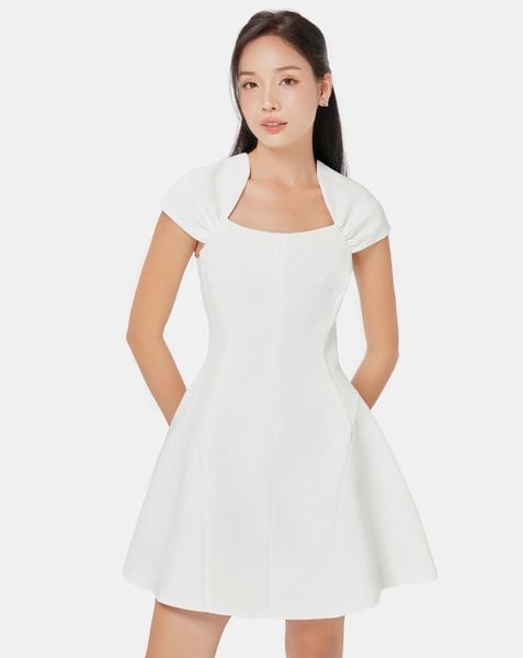  Đầm ngắn rã tùng xoè 