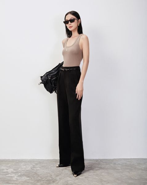  Áo thun tanktop thêu chữ J cách điệu 