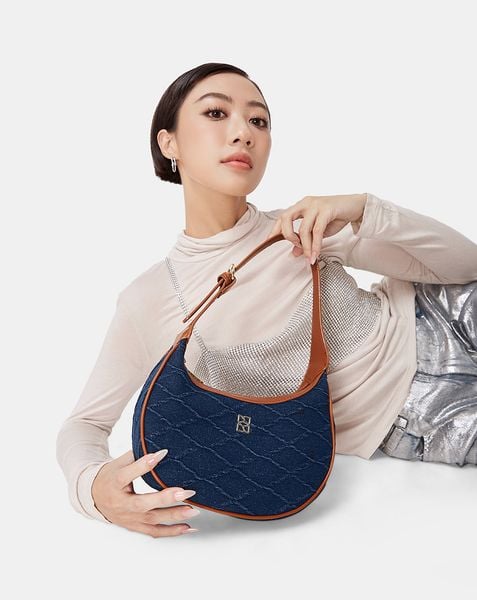  Túi Xách Nhỏ Hobo Trang Trí Logo Cách Điệu 