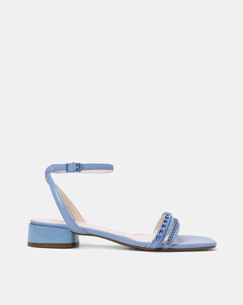 Giày sandal trang trí xích đôi