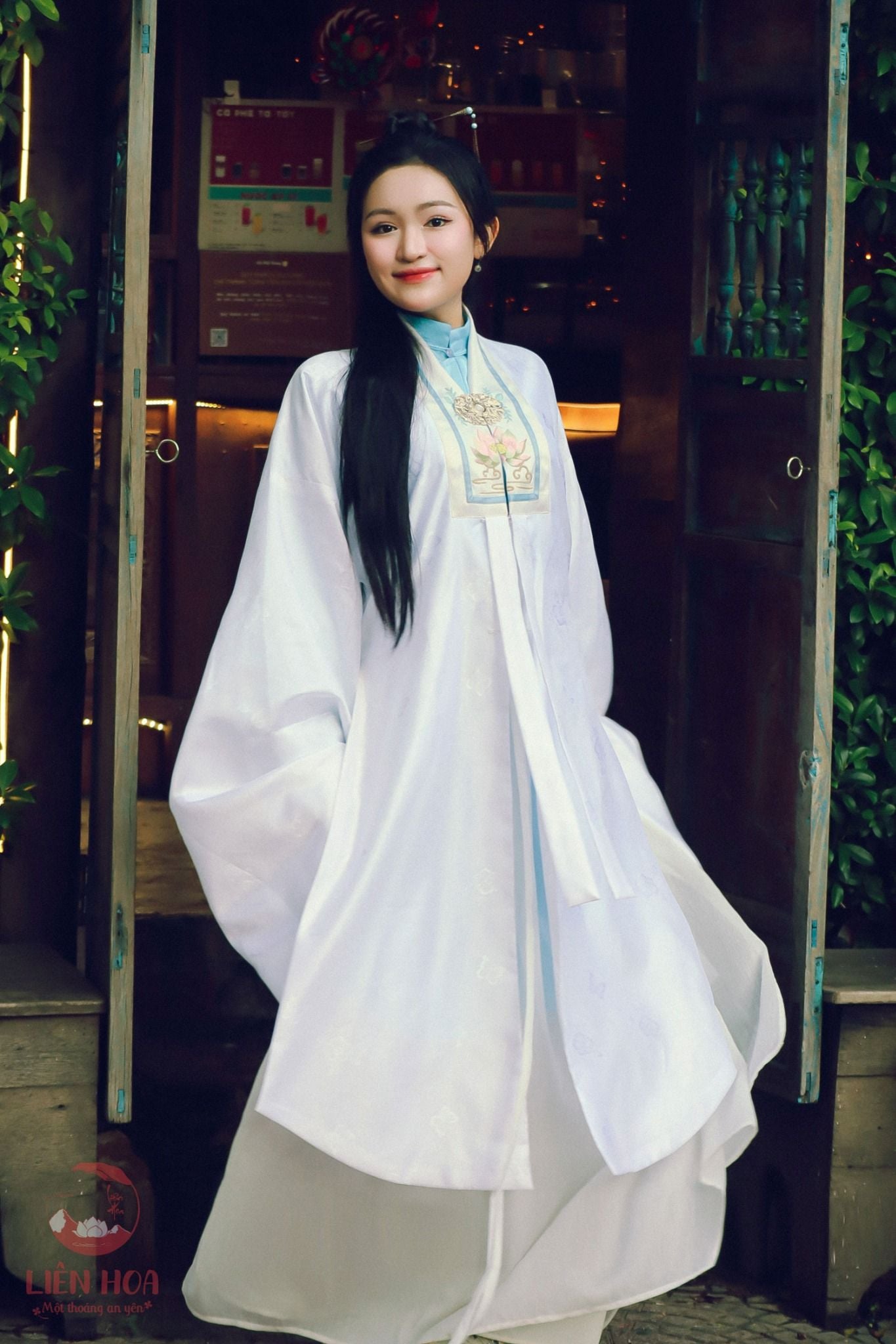  Áo nhật bình Bạch Liên 