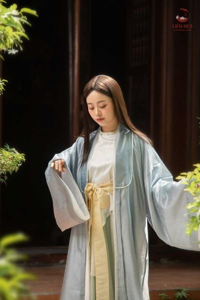 Đặt may Trực lĩnh Thảo Hoa - LIÊN HOA