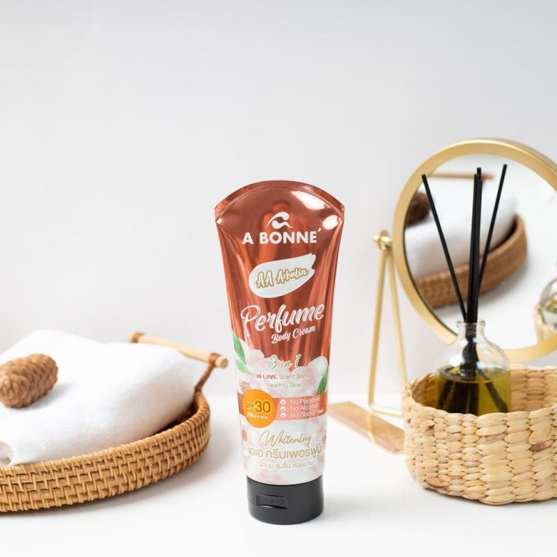 Kem Dưỡng Thể A Bonne Dưỡng Ẩm, Hỗ Trợ Dưỡng Sáng Da, Chống Nắng, Hương Nước Hoa Perfume Body Cream SPF30 PA++++ 200g #Milk