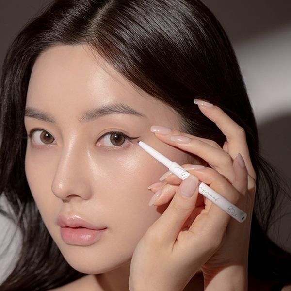  Chì Kẻ Mắt Siêu Mảnh, Lâu Trôi B.O.M Wonderproof Gel Slim Eyeliner 0.1g 