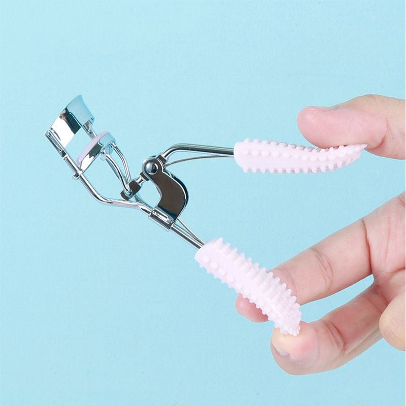 [NHẬP KHẨU] Bấm Mi Cán Gai Massage LMLTOP Eye Lash Curler A0393 (Màu Ngẫu Nhiên)