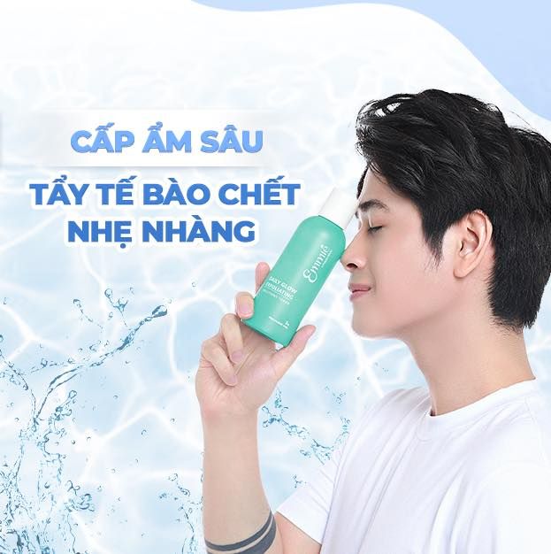Nước Cân Bằng Da Và Tẩy Tế Bào Chết Emmié By HappySkin Daily Glow Exfoliating Toner 230ml