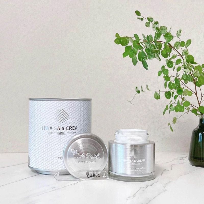 Kem Dưỡng Nâng Tông Cre8Skin Ban Ngày, Hỗ Trợ Dưỡng Sáng Da Hwa Sa A Cream 80g