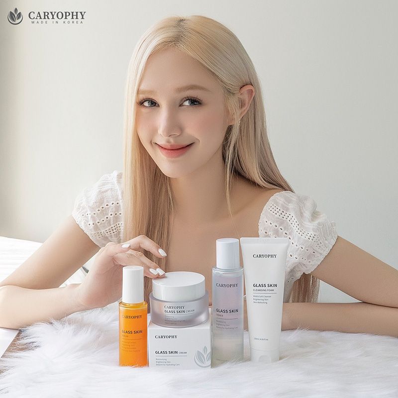 Sữa Rửa Mặt Caryophy Tạo Bọt Hỗ Trợ Làm Sáng Da Glass Skin Cleansing Foam 120ml