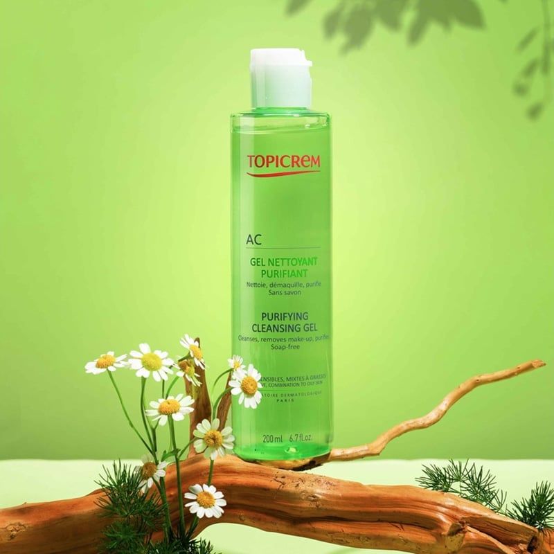 Sữa Rửa Mặt Dạng Gel Topicrem Dành Cho Da Dầu, Hỗn Hợp AC Purifying Cleansing Gel 200ml