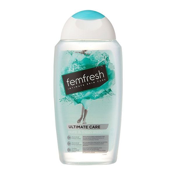 Dung Dịch Vệ Sinh Phụ Nữ Femfresh Dành Cho Da Nhạy Cảm Pure & Fresh Wash 250ml (Che tên sản phẩm khi giao hàng)