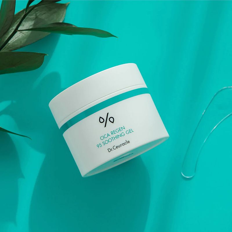 Gel Dưỡng Dr.Ceuracle Làm Dịu Da Chiết Xuất Rau Má Cica Regen 95 Soothing Gel 110g