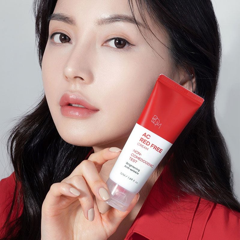 Kem Dưỡng Hỗ Trợ Làm Sáng Da, Giảm Mụn B.O.M AC Red Free Cream 50ml